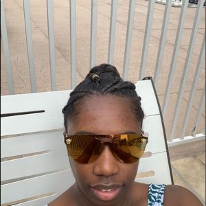 Meet your Posher, Lavichea